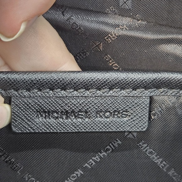 Michael Kors Jet Set Large East West Black Saffiano Leather Crossbody Handbag - Picture 4 of 12